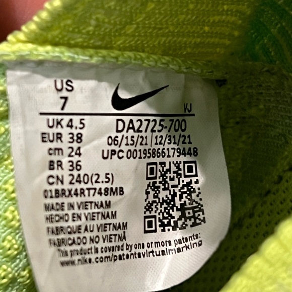 Nike Size 7 Space Hippie 04 Light Lemon Twist Green Sneakers - Picture 8 of 9